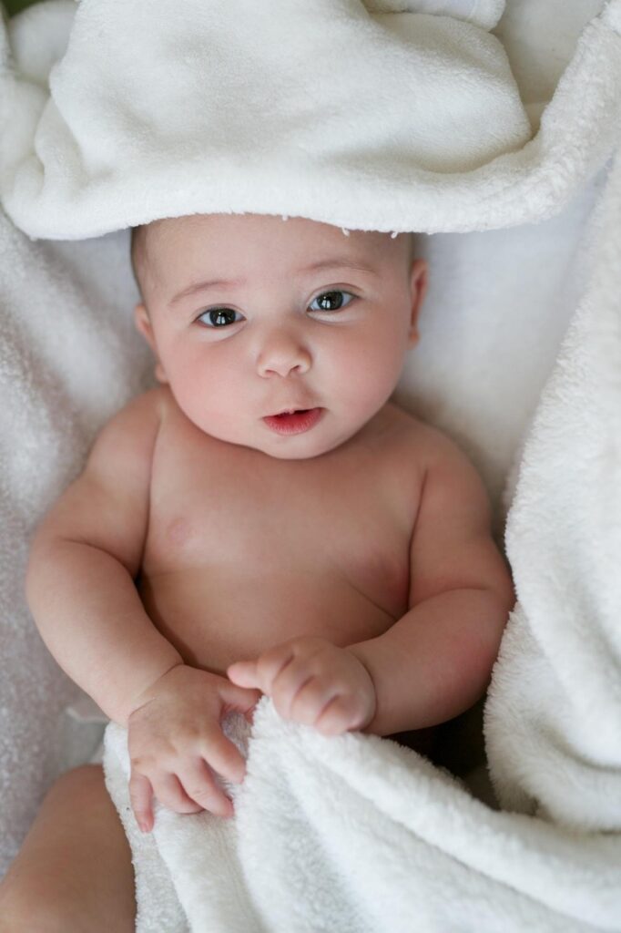 baby, blanket, newborn, towel, portrait, baby portrait, child, innocence, cute, infant, childhood, small, towels, adorable, baby photography, baby photoshoot, baby, baby, baby, baby, baby-1839565.jpg